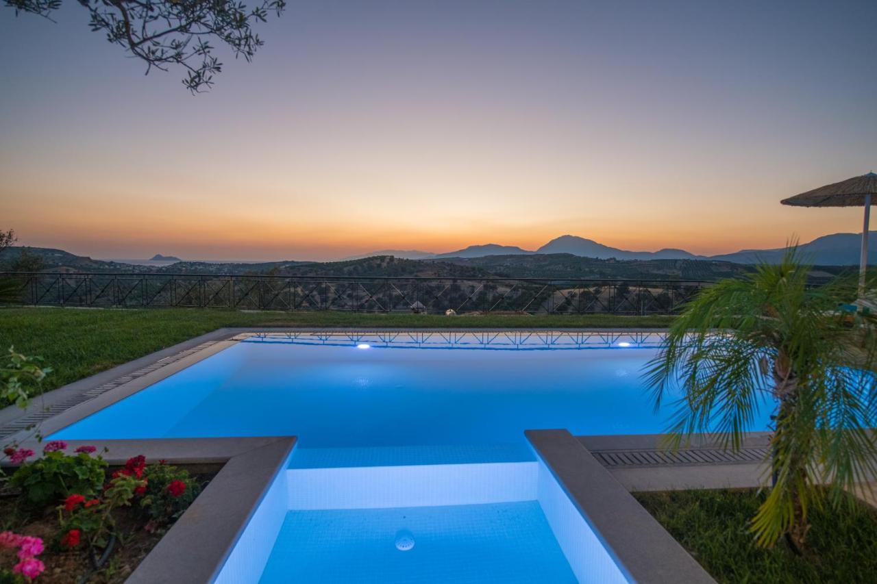 Villa Salla Sívas Exterior photo